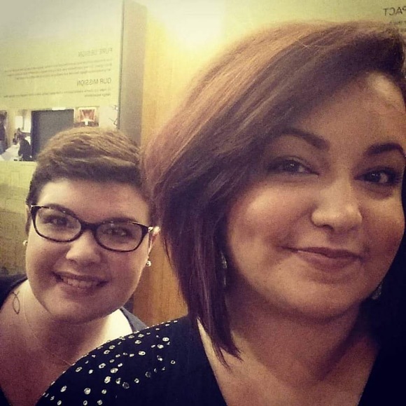 Meet your Posher, Sarah - Picture 1 of 1